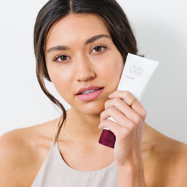 Cleanser 180° (gel limpiador antiedad)